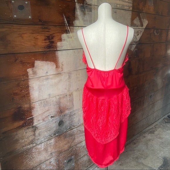 Vintage Stroke of Midnight Red Lace Lingerie Slip Spaghetti Strap High Low Skirt - Picture 5 of 9